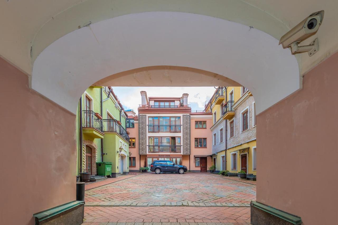 Luxury Gaono Apartments Vilnius Old Town I Self Check In I Free Private Parking Kültér fotó