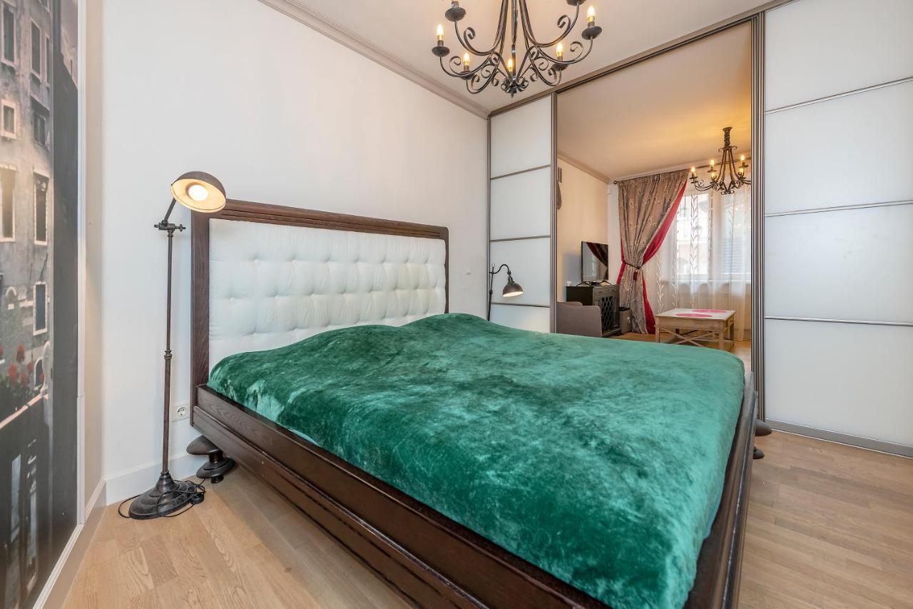 Luxury Gaono Apartments Vilnius Old Town I Self Check In I Free Private Parking Kültér fotó